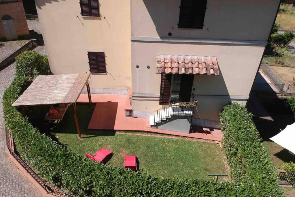Casazappa - In Centro A Piedi, Parcheggio E Giardino Privato Leilighet Siena Eksteriør bilde